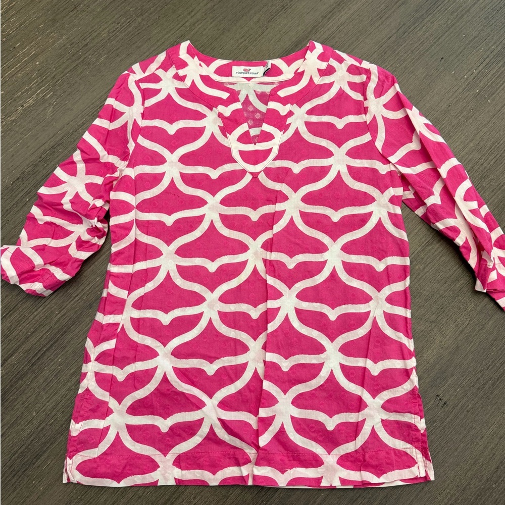Girls Vineyard Vines Pink and White Patterned Tunic